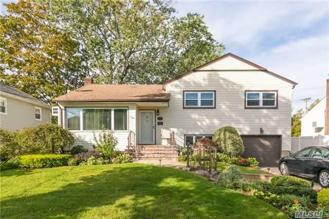 888 Oakfield Ave