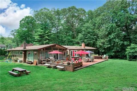 221 Baird Ct