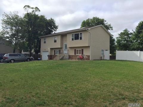 16 Lake Pl
