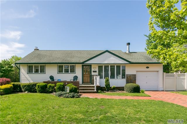 11 Fresno Dr