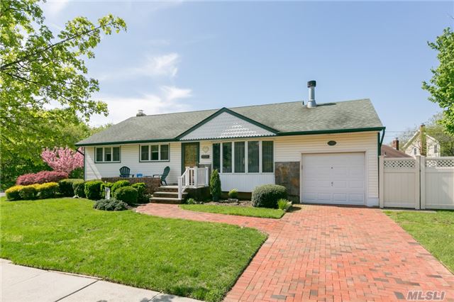 11 Fresno Dr