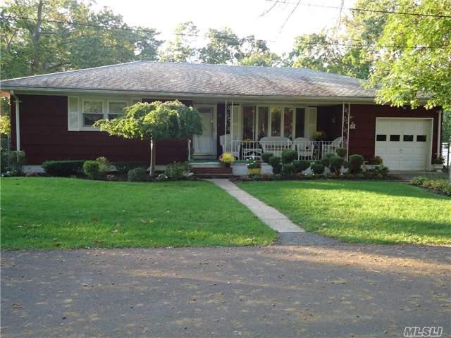 32 Wildwood Trl