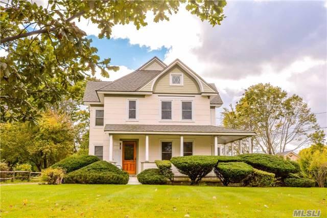 403 Lilac Ln