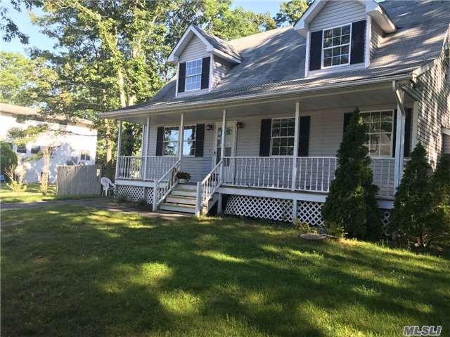 25 Williams St