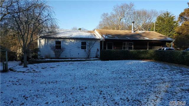 25 Williams St