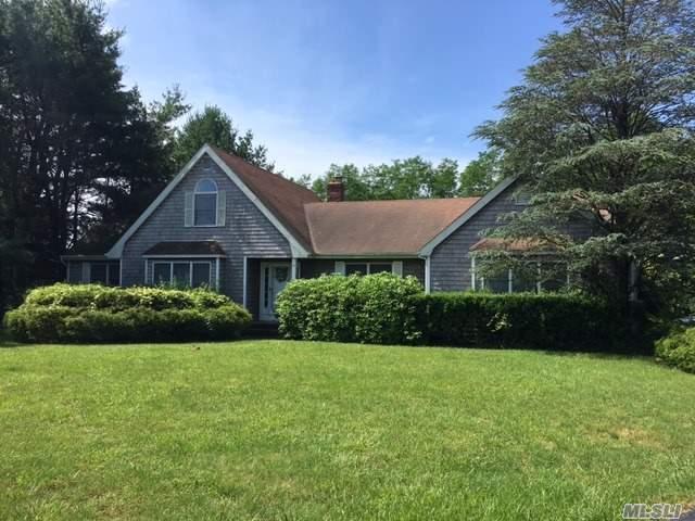 25 Williams St