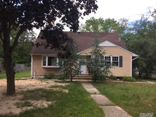 25 Williams St