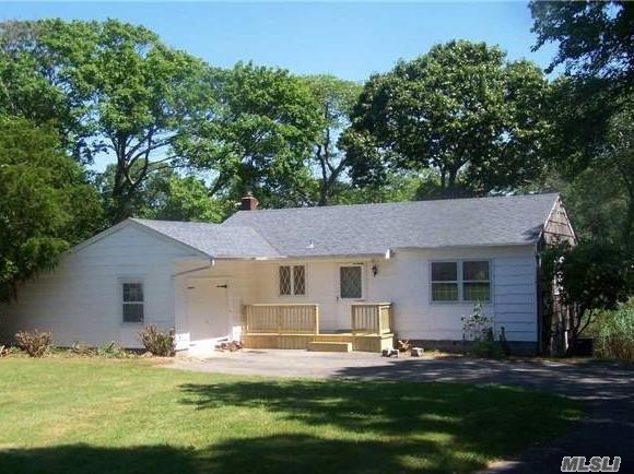 19 Whiting Rd