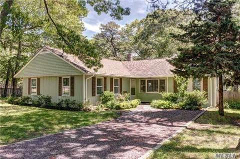 29 Landing Ln