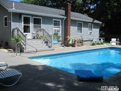 163 Monroe Dr