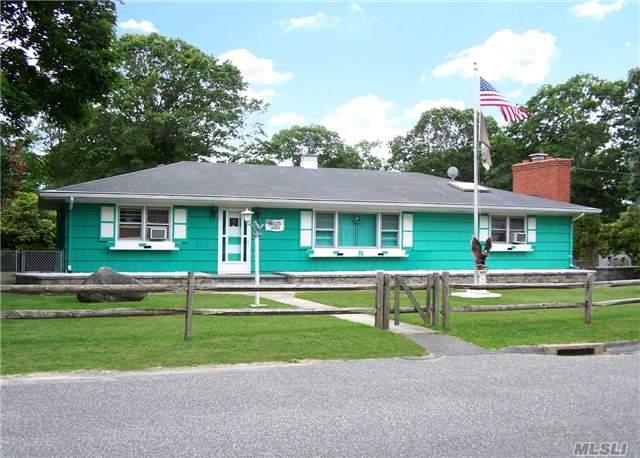 163 Monroe Dr