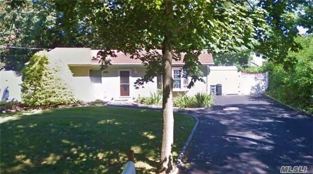 163 Monroe Dr