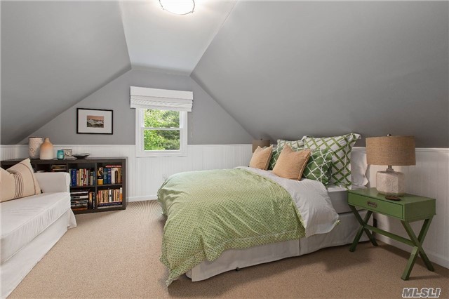 For Sale: 34 Greenfield Rd Shinnecock, NY 11966