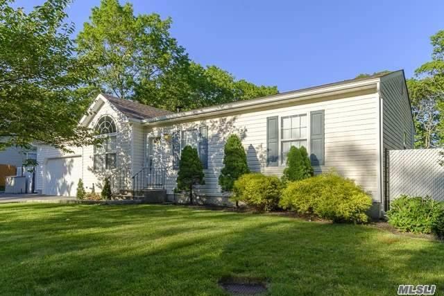 573 Sleepy Hollow Dr