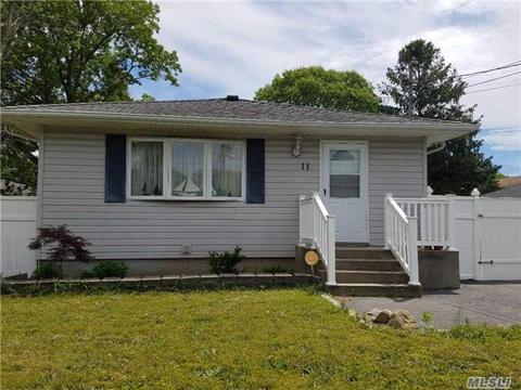 211 Huguenot Dr