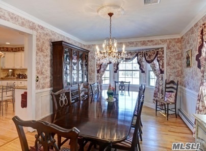 3245 Mill Ln
