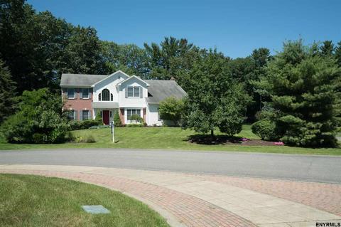 12 Dutch Hill Ter