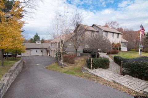 12 Dutch Hill Ter