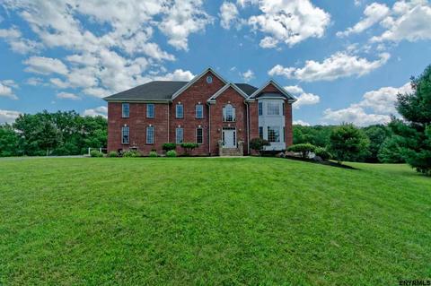 73 Shaver Rd