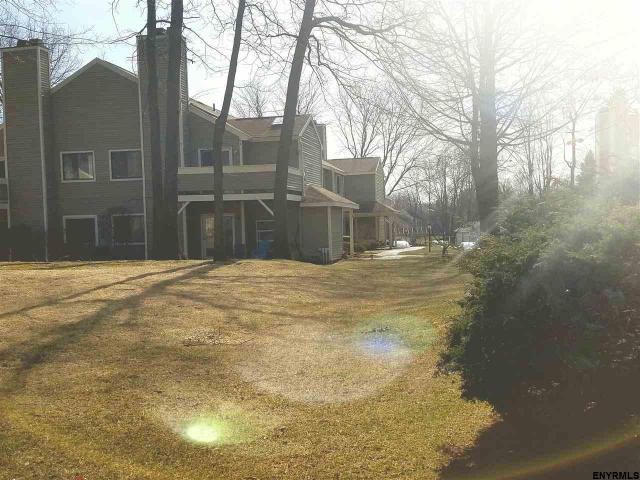 113 Hudson River Rd