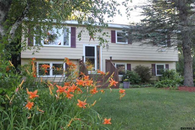 42 Westchester Dr