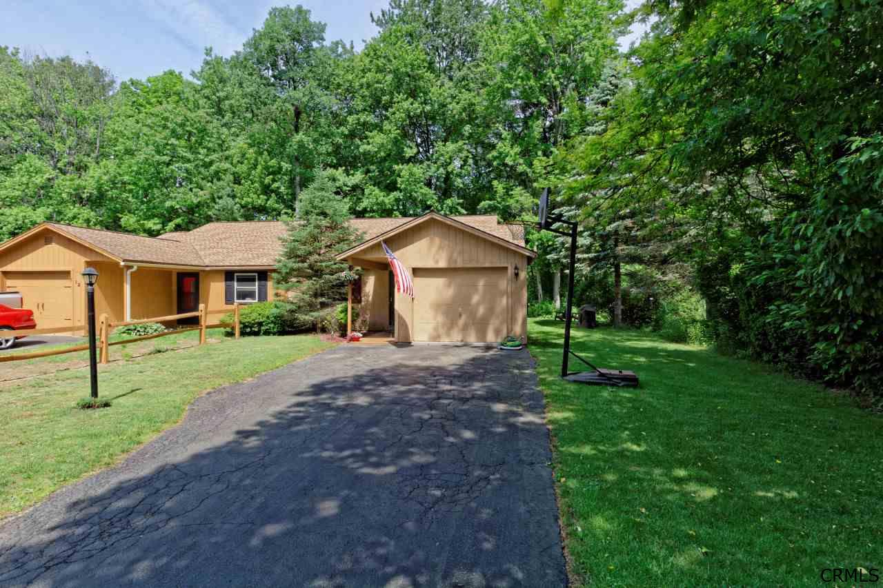 For Sale: 10 Glenbrook Dr Clifton Park, NY 12065