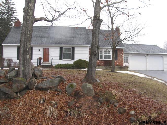220 Swart Hill Rd