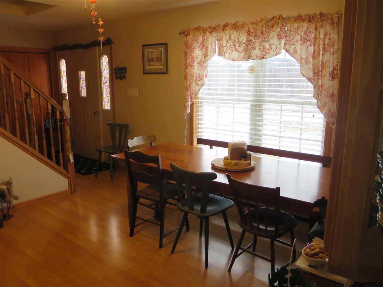 327 State Line Rd