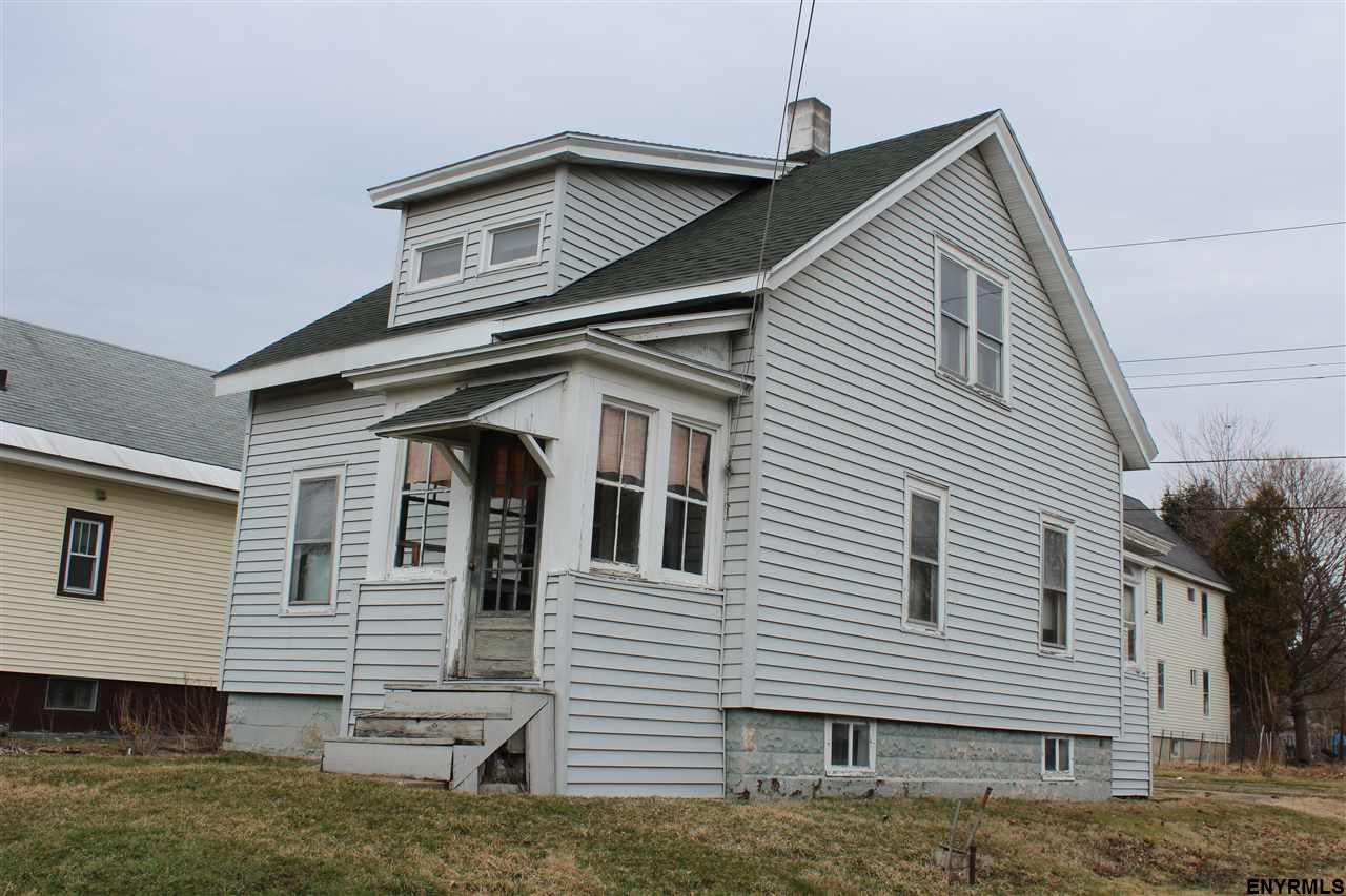 9 Hayes Rd