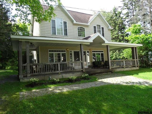 28 S Shore Rd