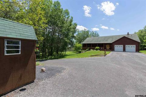 439 Stove Pipe Rd