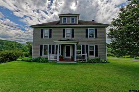439 Stove Pipe Rd
