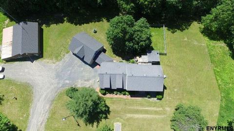 439 Stove Pipe Rd