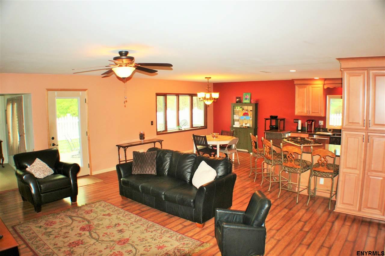17 Tioga Ter