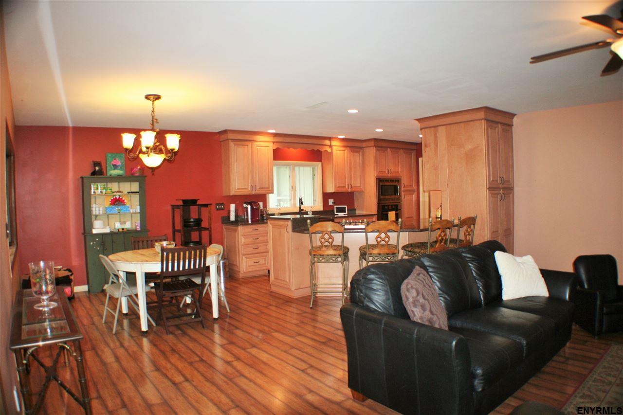 17 Tioga Ter