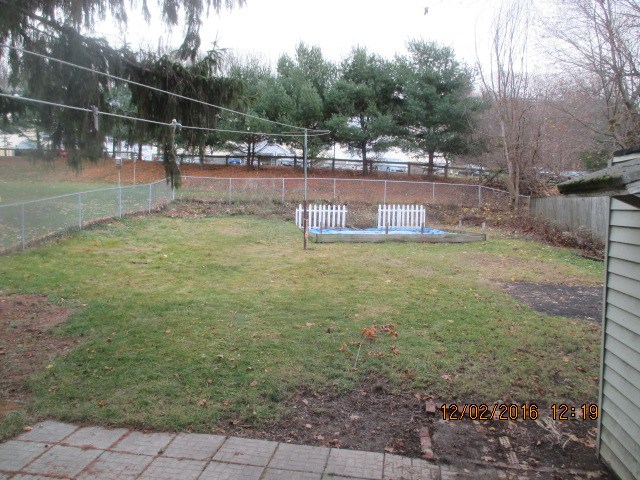 17 Gurley Ave