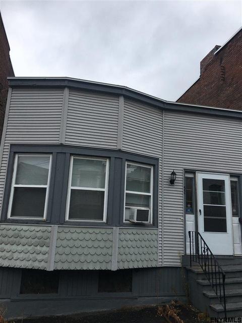 3448 Rosendale Rd