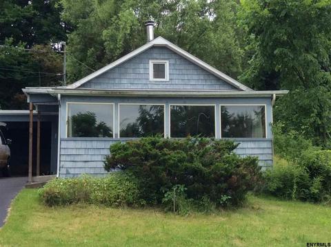 3448 Rosendale Rd