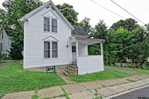 22 Lansing Ave