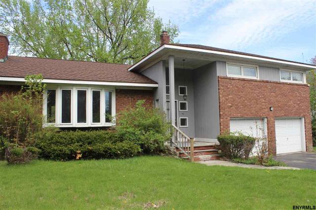 63 Governor Cir