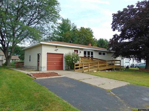 16 Louis Dr