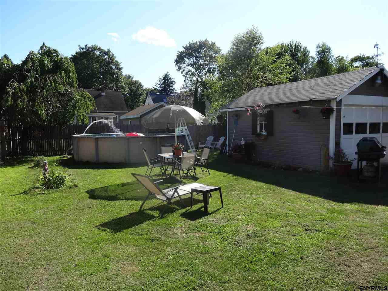 64 Sacandaga Rd