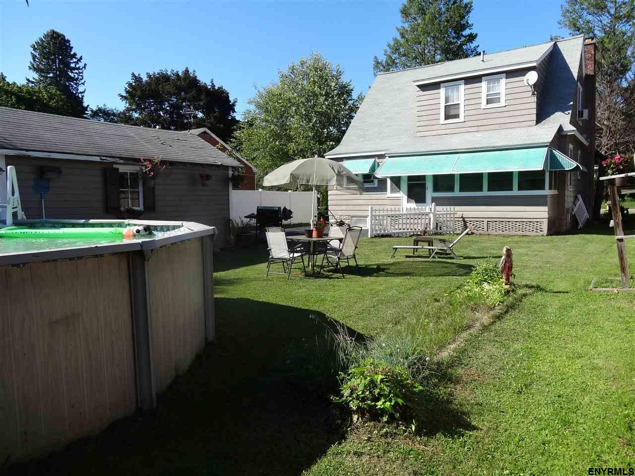 64 Sacandaga Rd