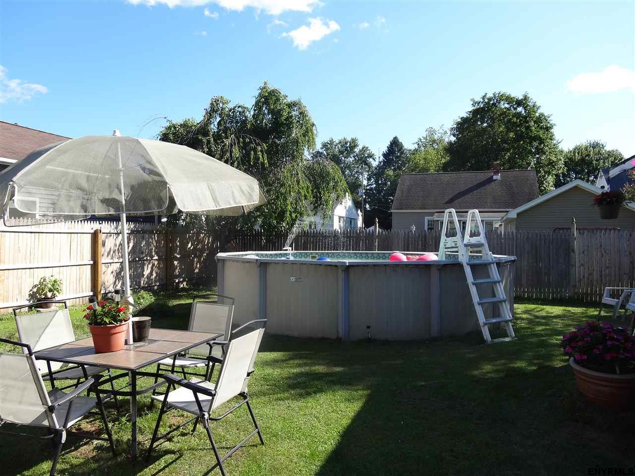 64 Sacandaga Rd