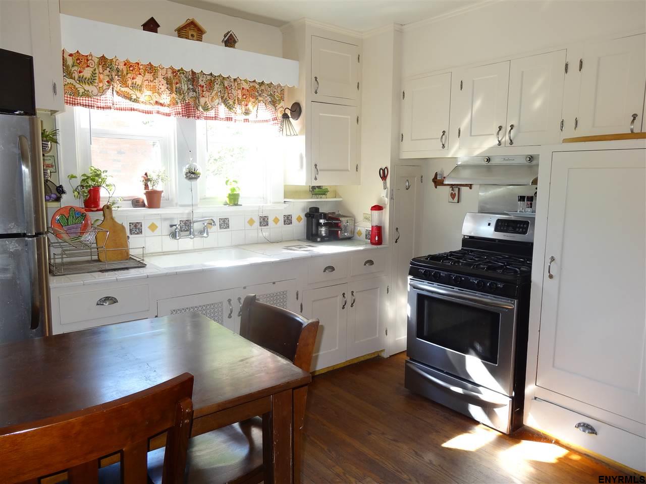 64 Sacandaga Rd