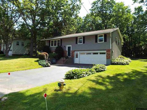 12 Oak Hill Dr