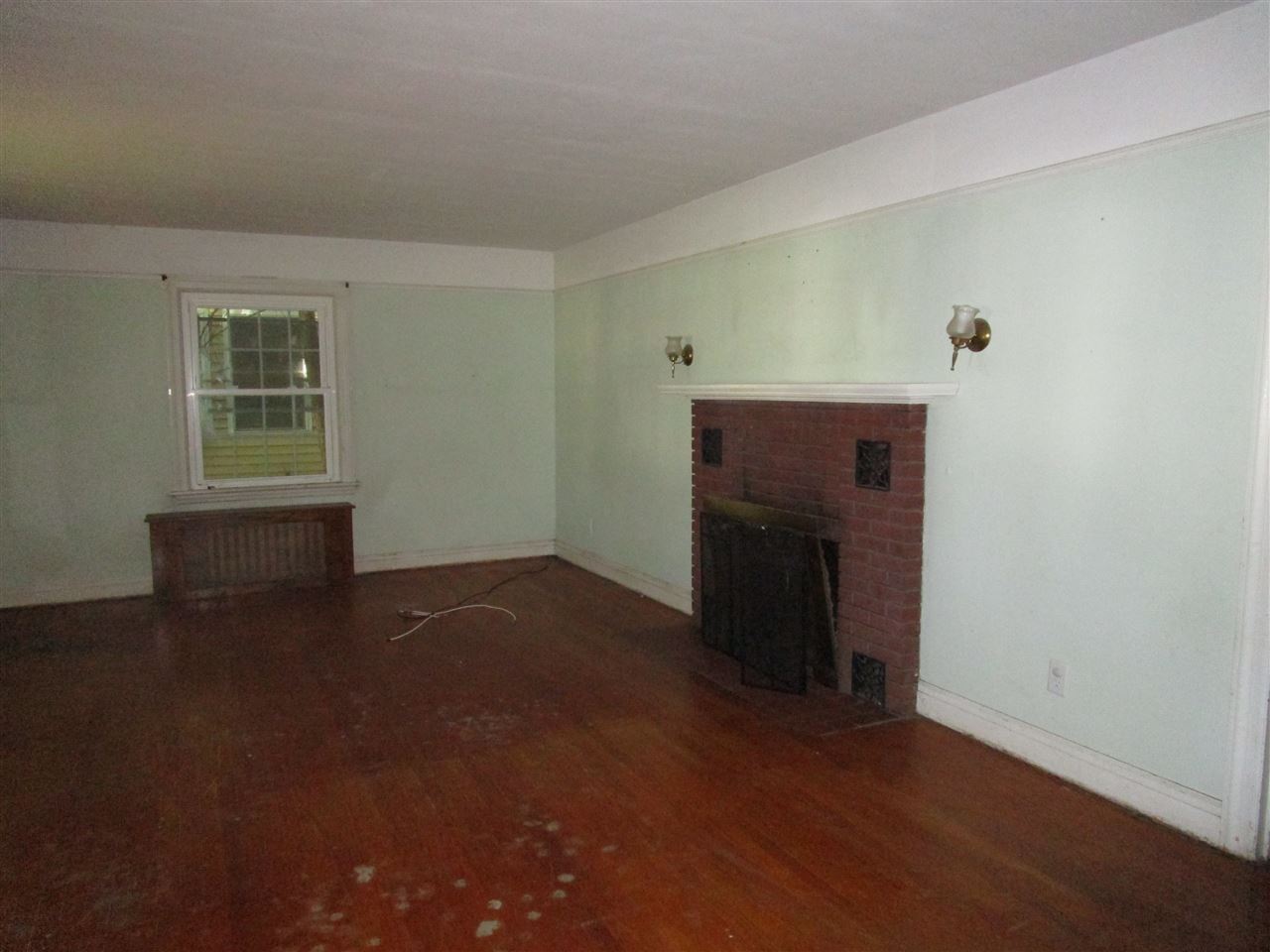 13 Van Buren Rd