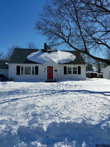 24 Ingersoll Ave