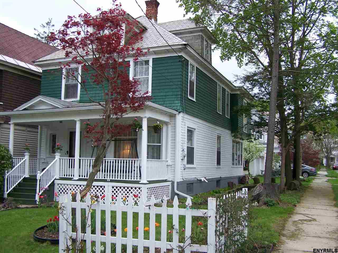 911 Wright Ave