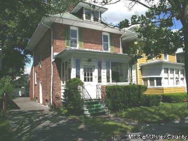 40 Abruyn St